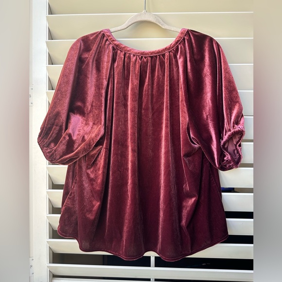 GAP Dark pink/Purple Short Sleeve Top - Picture 2 of 4